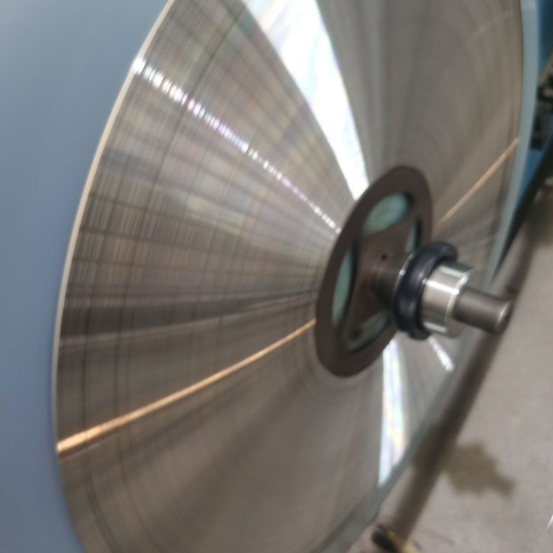 Vékony rozsdamentes acél rugószalagok